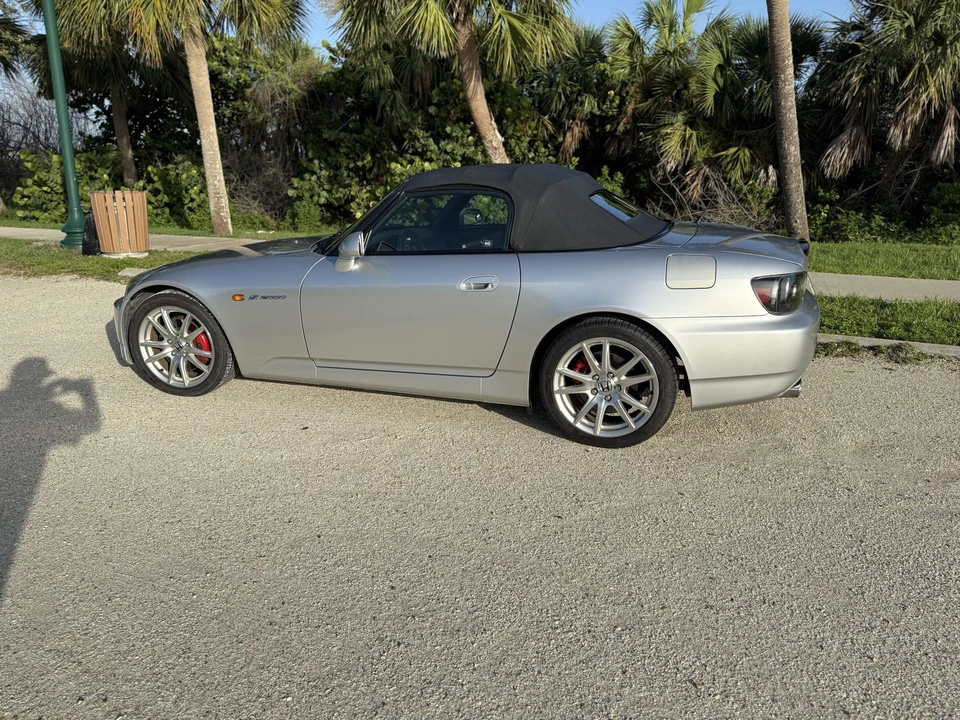 2005 Honda AP2 S2000 - Image 19 of 31