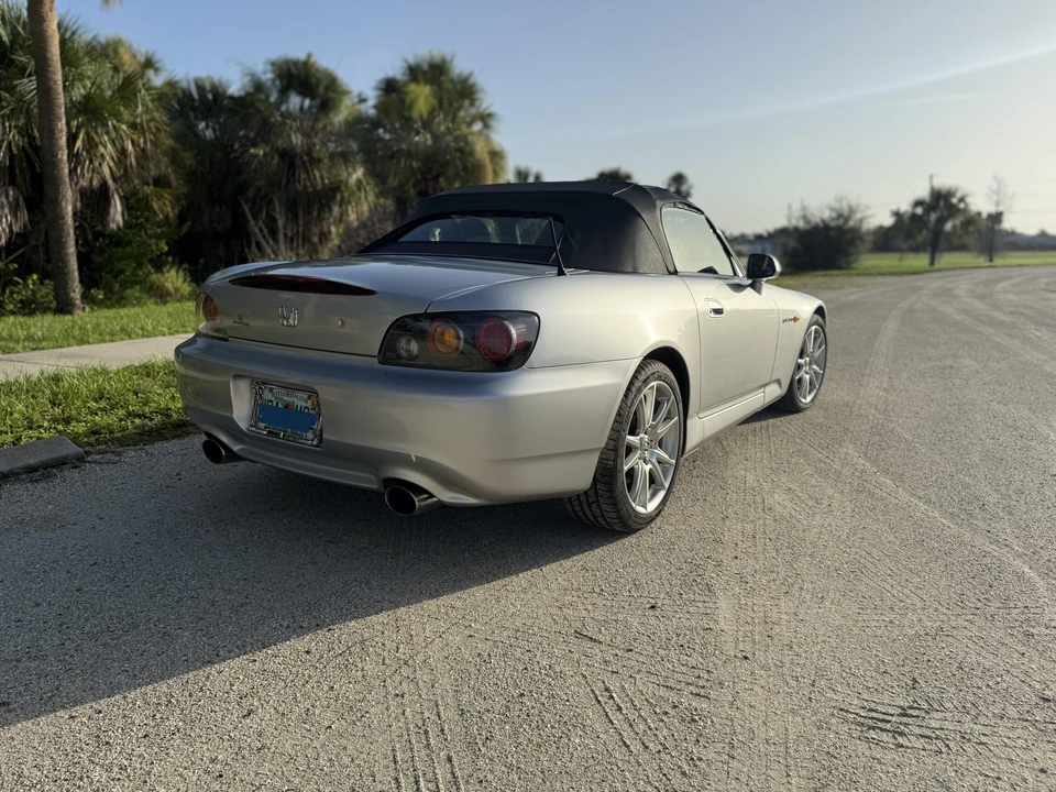 2005 Honda AP2 S2000 - Image 23 of 31