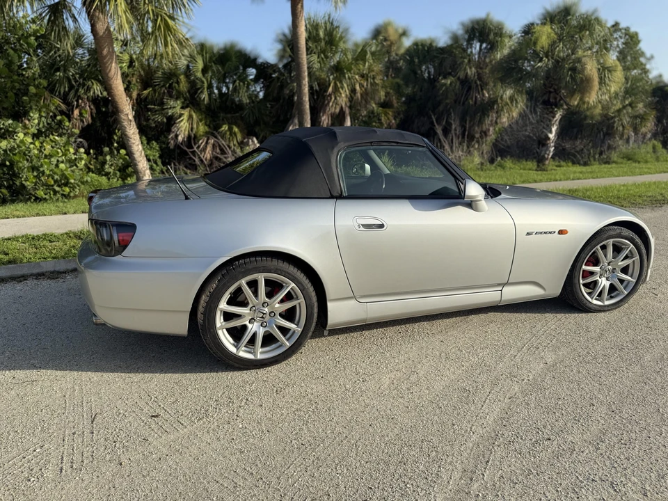 2005 Honda AP2 S2000 - Image 24 of 31
