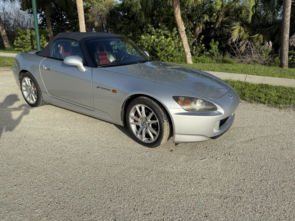 2005 Honda AP2 S2000 - Image 25 of 31
