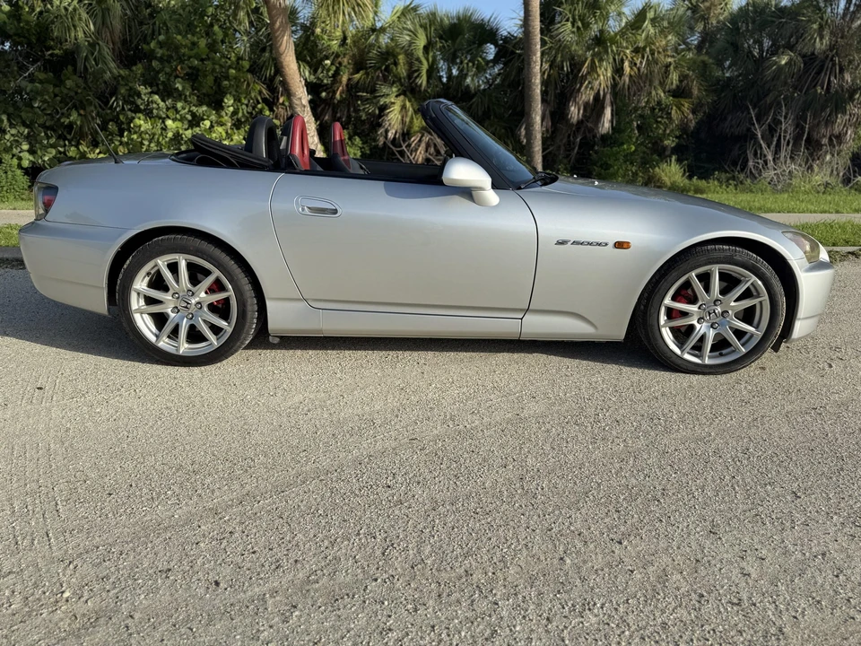 2005 Honda AP2 S2000 - Image 10 of 31