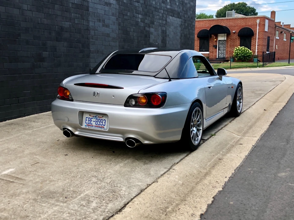 2005 Honda AP2 S2000 - Image 10 of 31