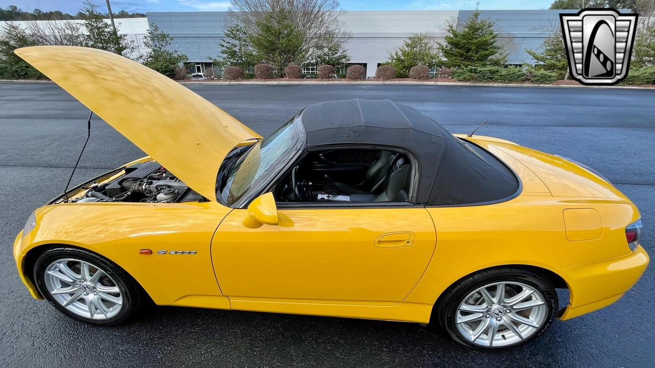 2005 Honda AP2 S2000 - Image 12 of 31