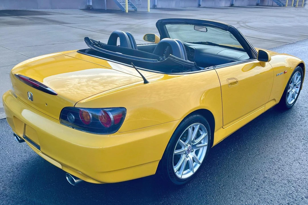 2005 Honda AP2 S2000 - Image 4 of 31