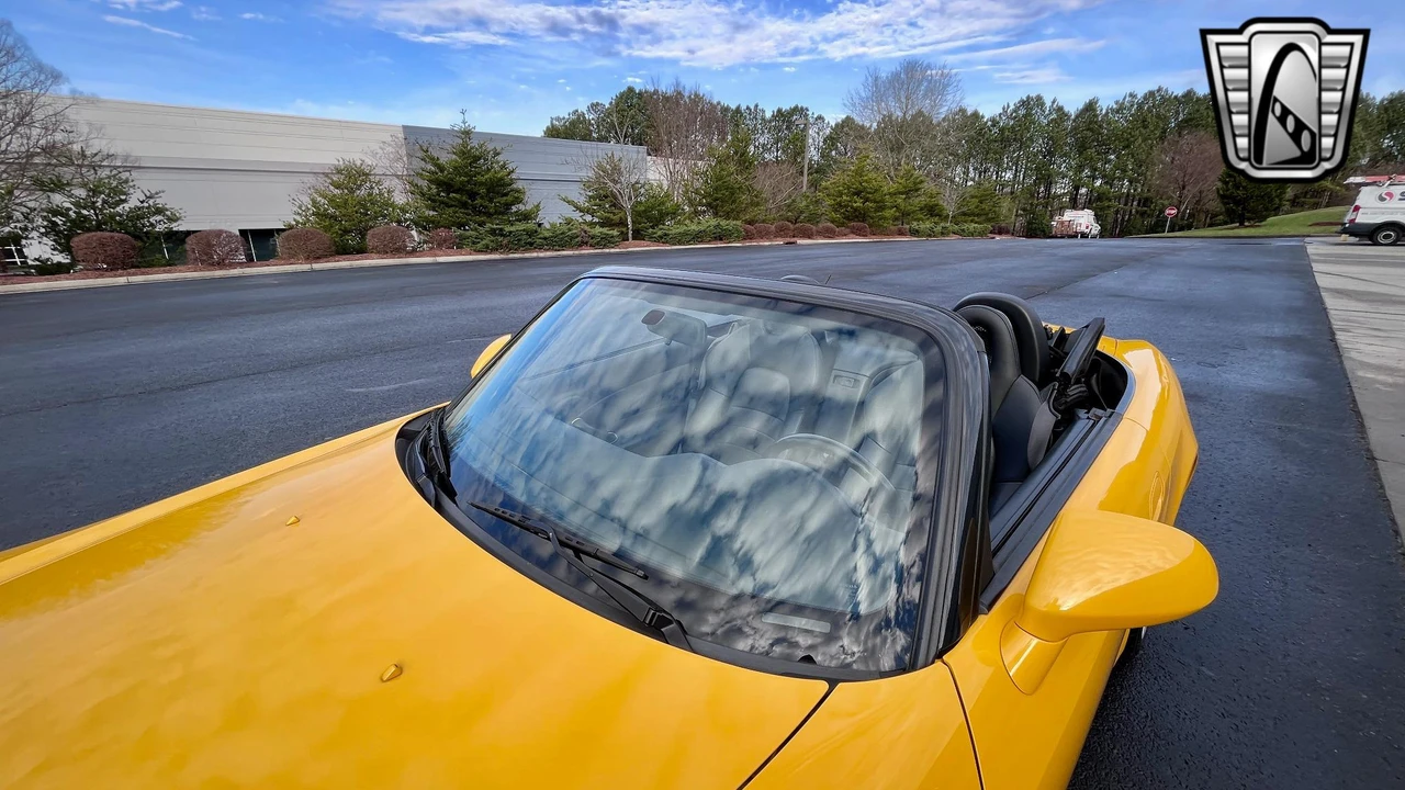 2005 Honda AP2 S2000 - Image 28 of 31