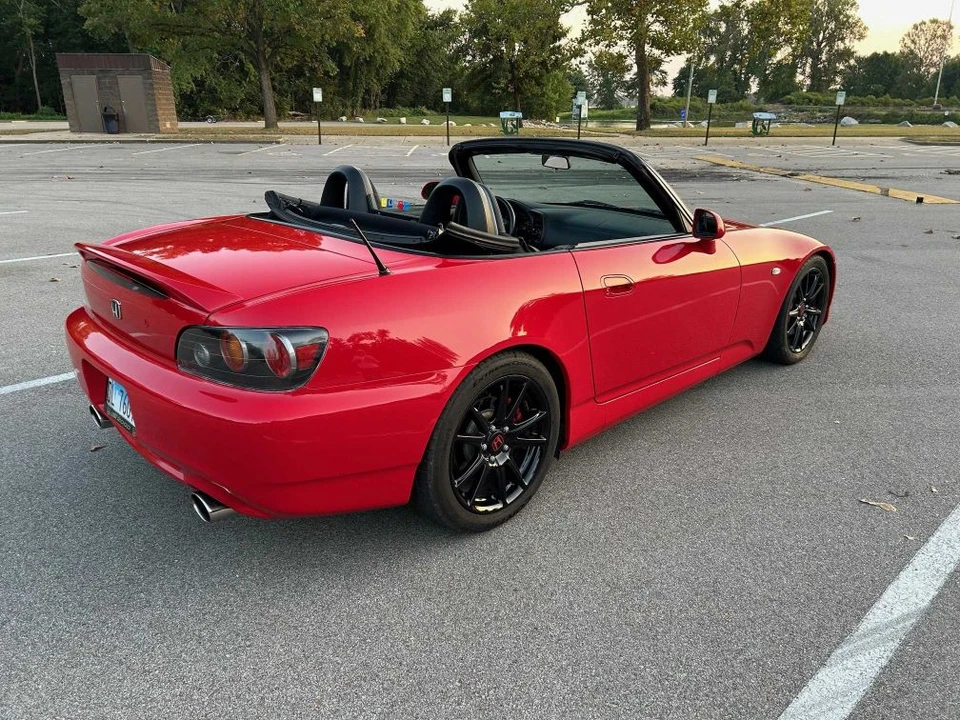 2005 Honda AP2 S2000 - Image 8 of 31