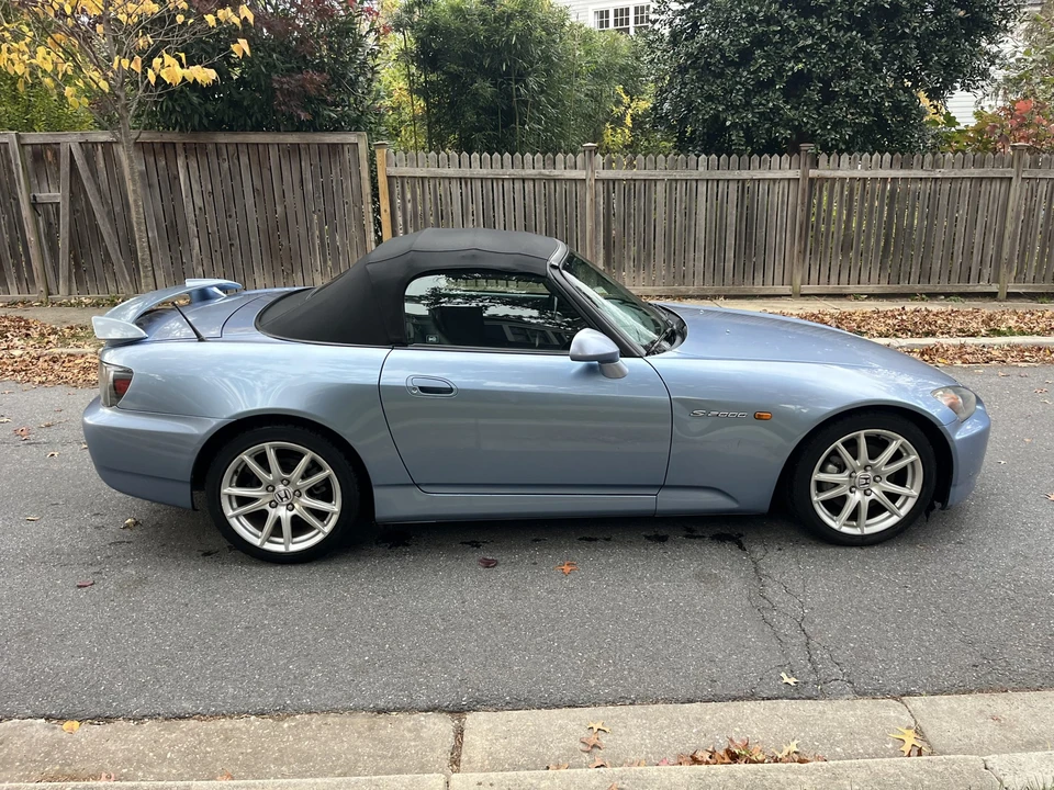 2005 Honda AP2 S2000 - Image 24 of 31