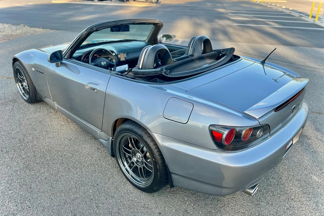 2005 Honda AP2 S2000 - Image 4 of 31