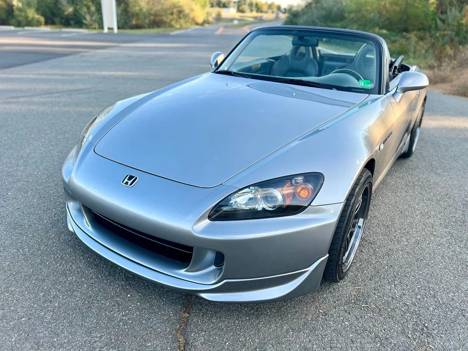 2005 Honda AP2 S2000 - Image 7 of 31
