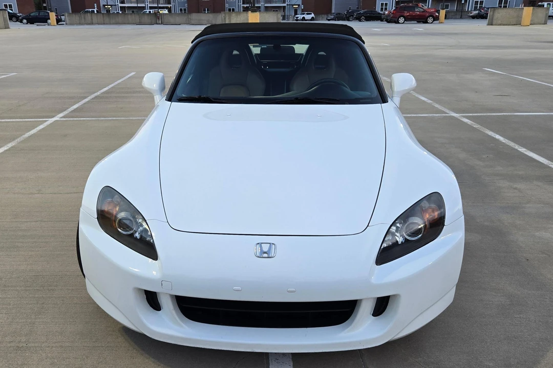2005 Honda AP2 S2000 - Image 2 of 31