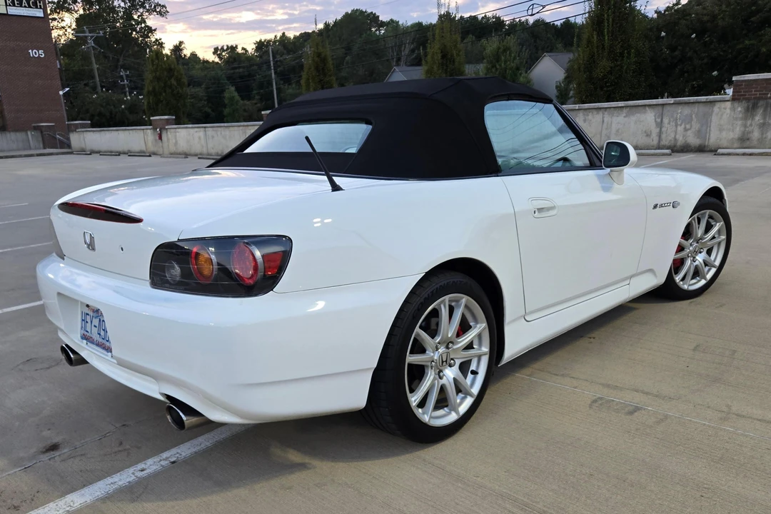 2005 Honda AP2 S2000 - Image 4 of 31