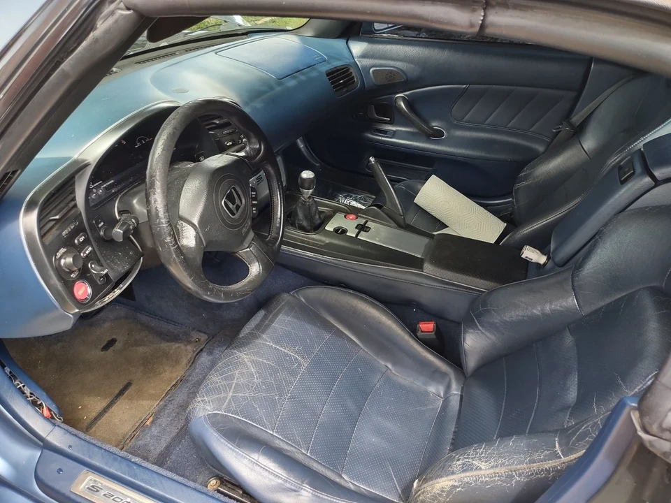 2005 Honda AP2 S2000 - Image 6 of 7