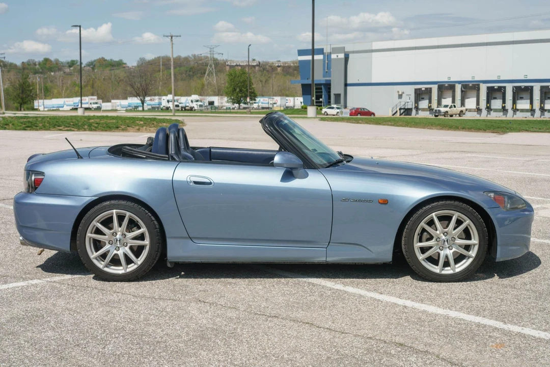 2005 Honda AP2 S2000 - Image 3 of 31
