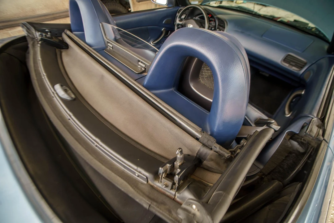 2005 Honda AP2 S2000 - Image 23 of 31