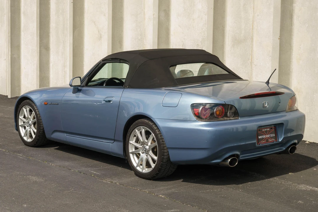 2005 Honda AP2 S2000 - Image 15 of 31