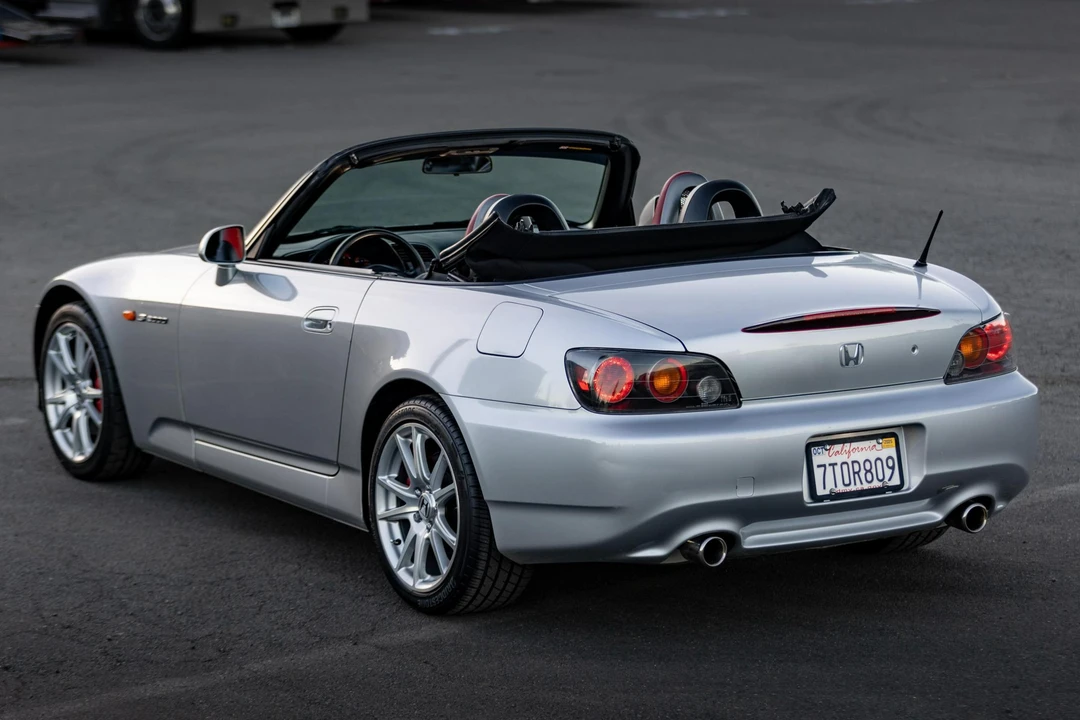 2005 Honda AP2 S2000 - Image 4 of 31