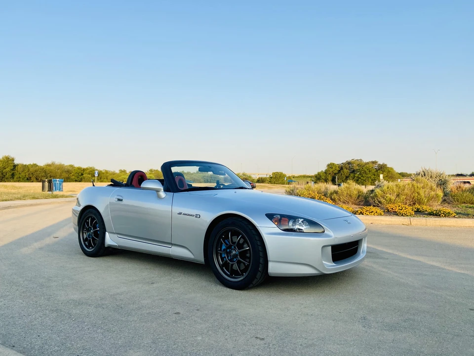 2005 Honda AP2 S2000 - Image 2 of 31