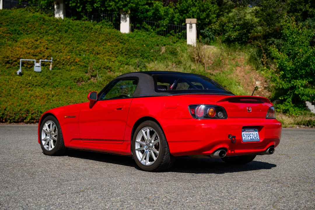 2005 Honda AP2 S2000 - Image 8 of 31