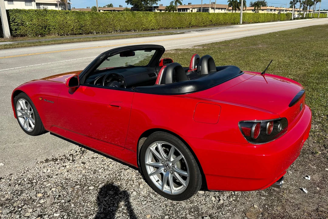 2005 Honda AP2 S2000 - Image 4 of 31