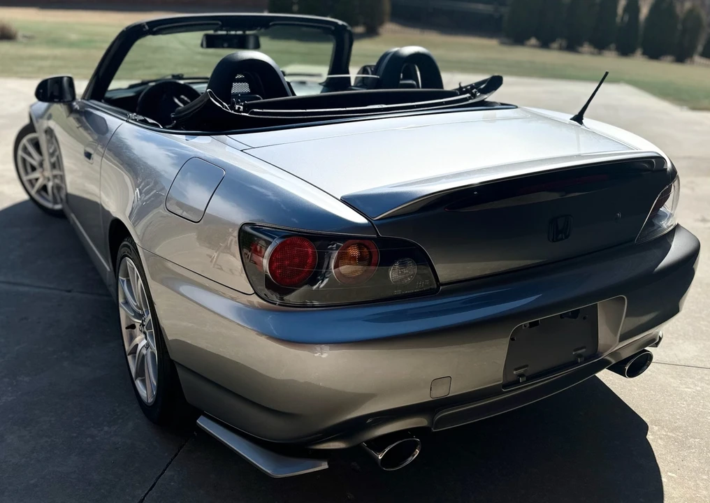 2005 Honda AP2 S2000 - Image 5 of 31