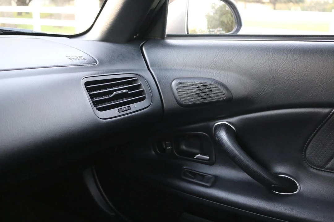 2005 Honda AP2 S2000 - Image 6 of 21