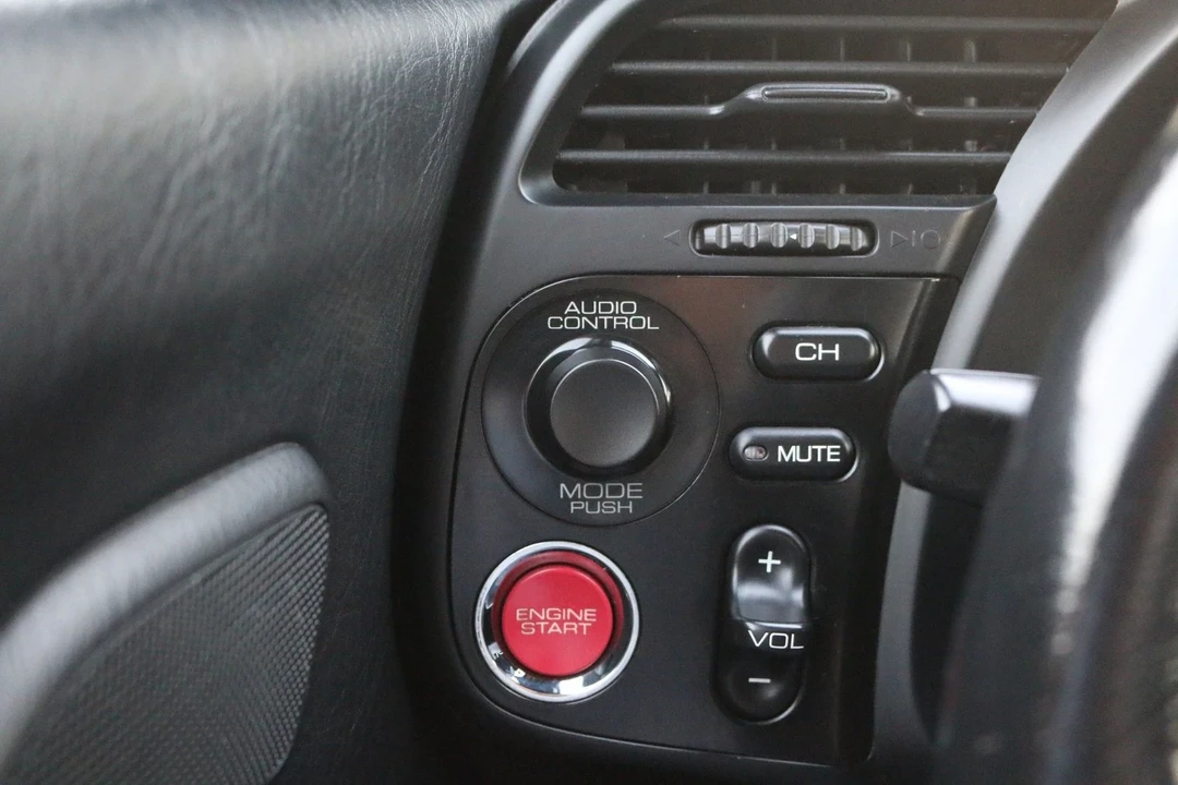 2005 Honda AP2 S2000 - Image 12 of 21