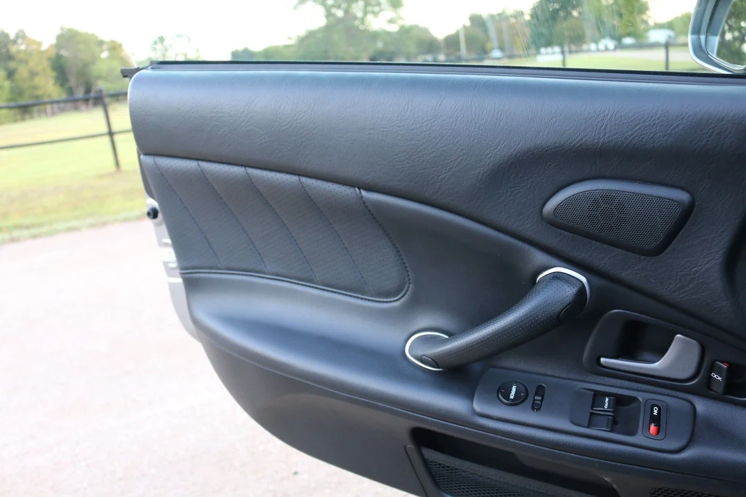 2005 Honda AP2 S2000 - Image 15 of 21