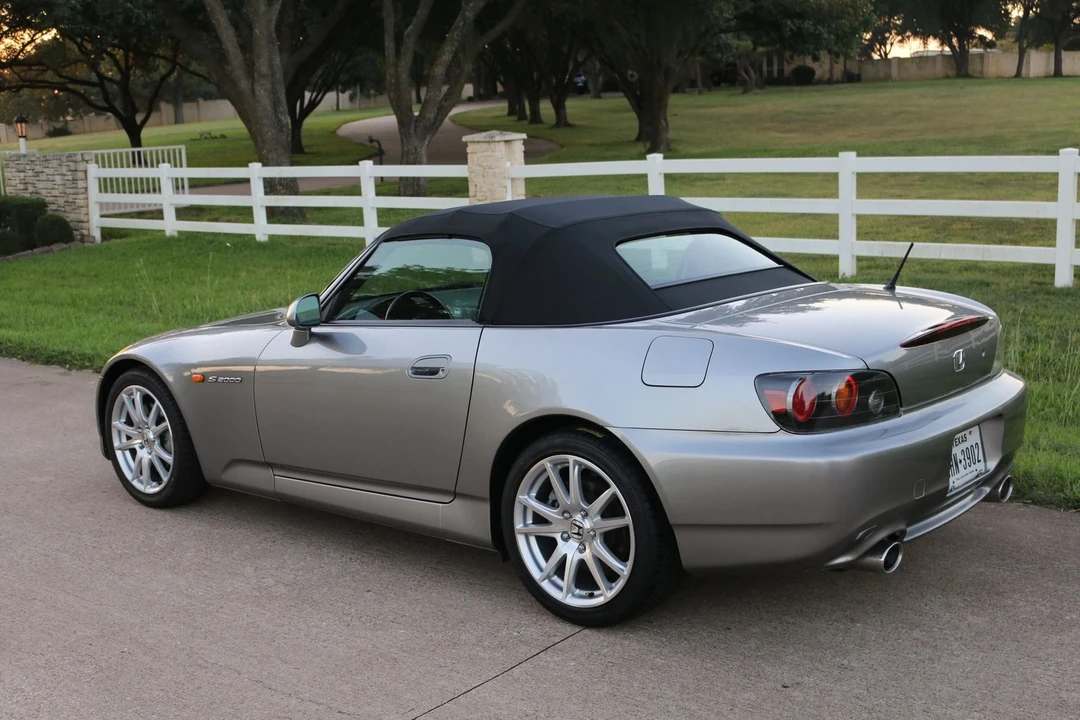 2005 Honda AP2 S2000 - Image 3 of 21