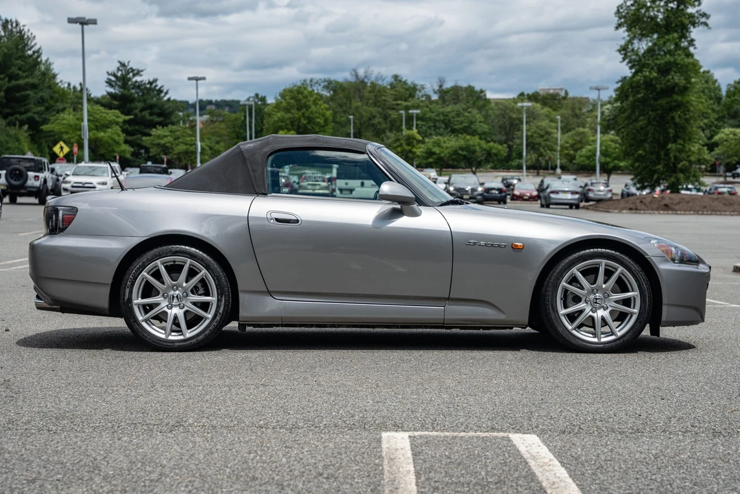 2005 Honda AP2 S2000 - Image 22 of 31
