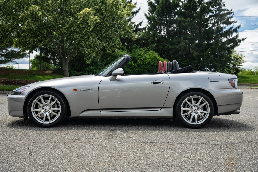 2005 Honda AP2 S2000 - Image 13 of 31