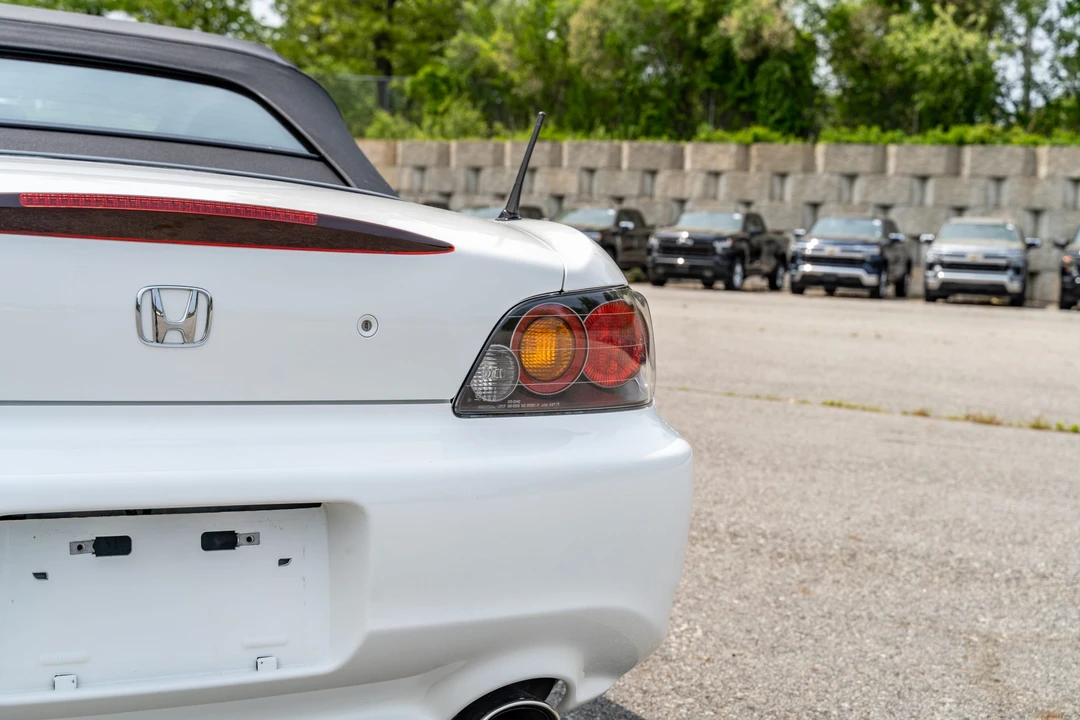 2005 Honda AP2 S2000 - Image 19 of 31
