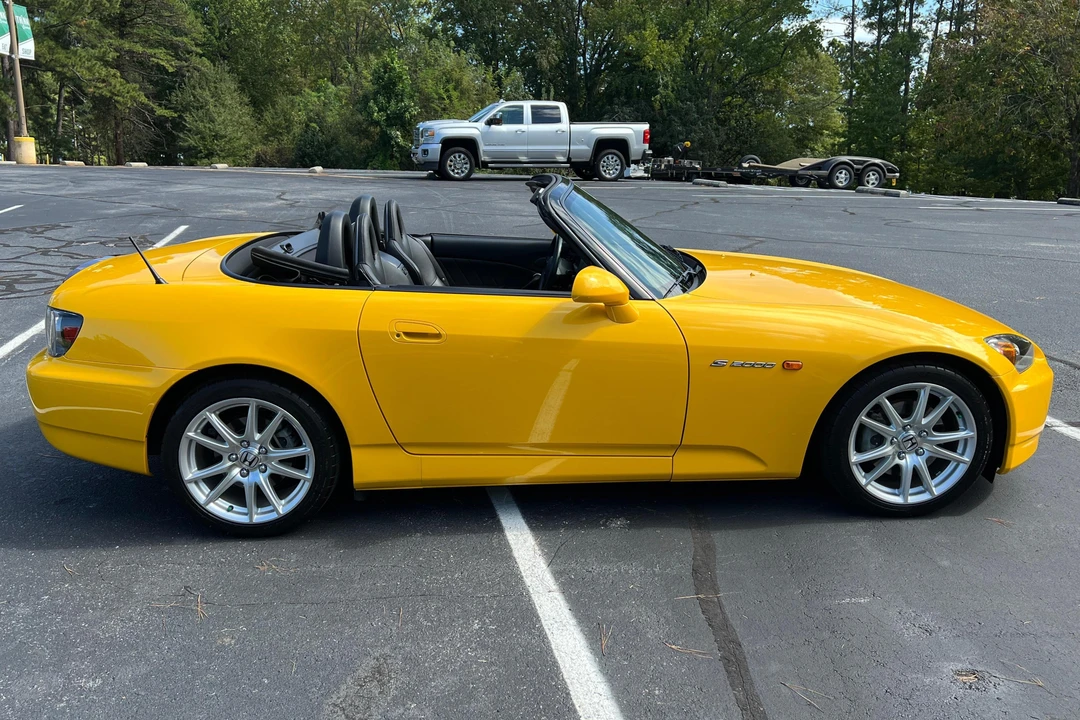 2005 Honda AP2 S2000 - Image 9 of 31