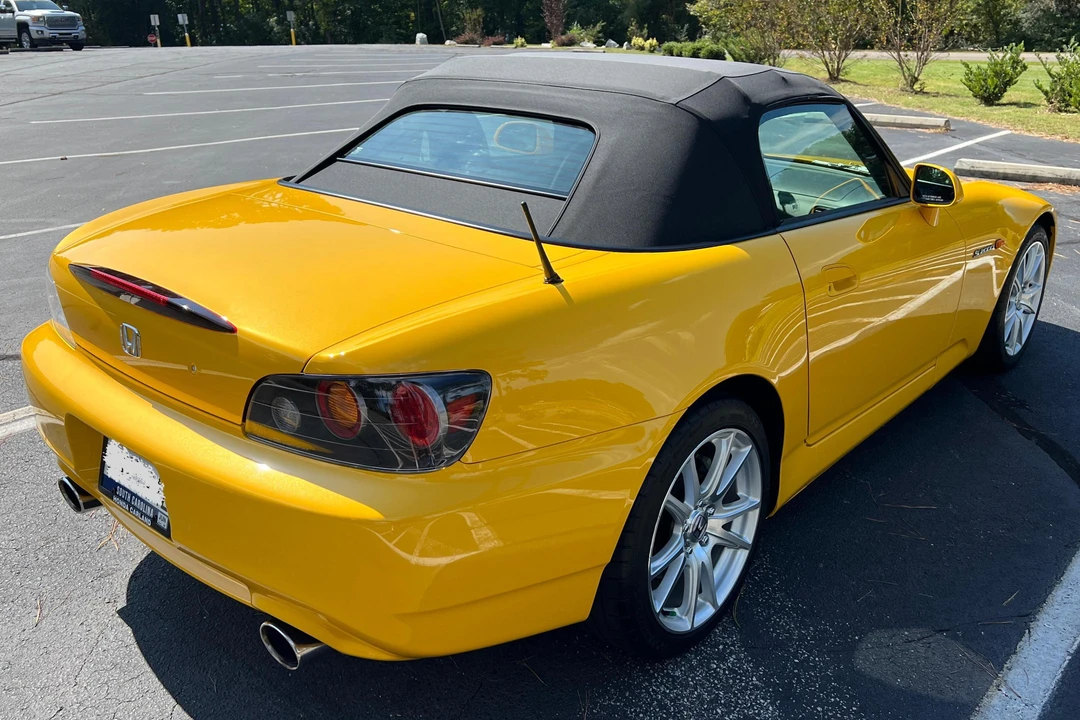 2005 Honda AP2 S2000 - Image 4 of 31
