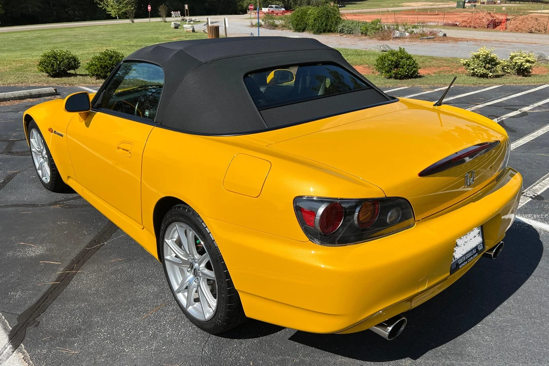 2005 Honda AP2 S2000 - Image 13 of 31