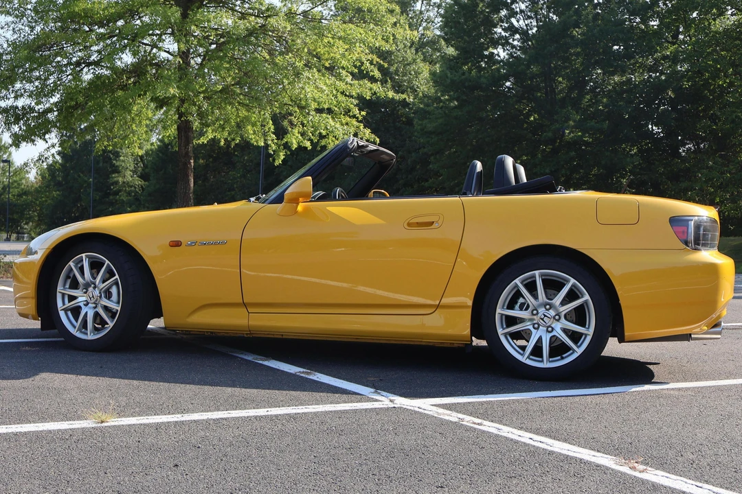 2005 Honda AP2 S2000 - Image 3 of 23