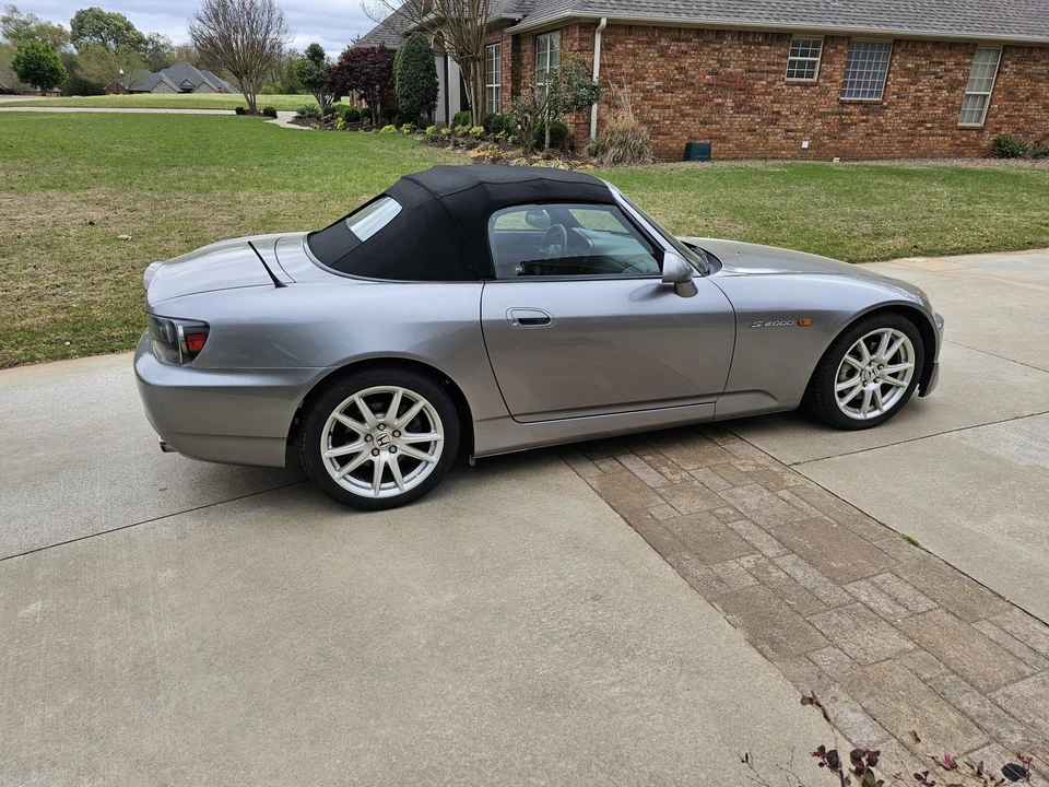 2005 Honda AP2 S2000 - Image 2 of 31