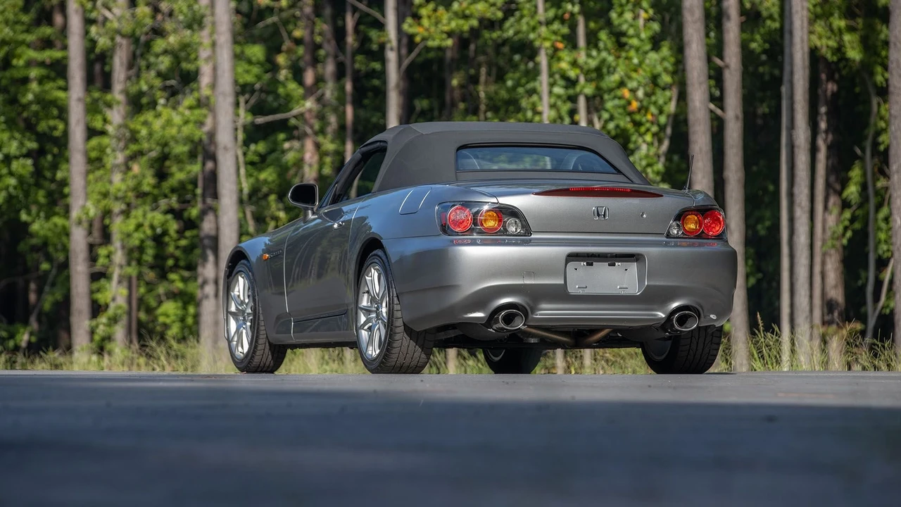 2005 Honda AP2 S2000 - Image 29 of 31
