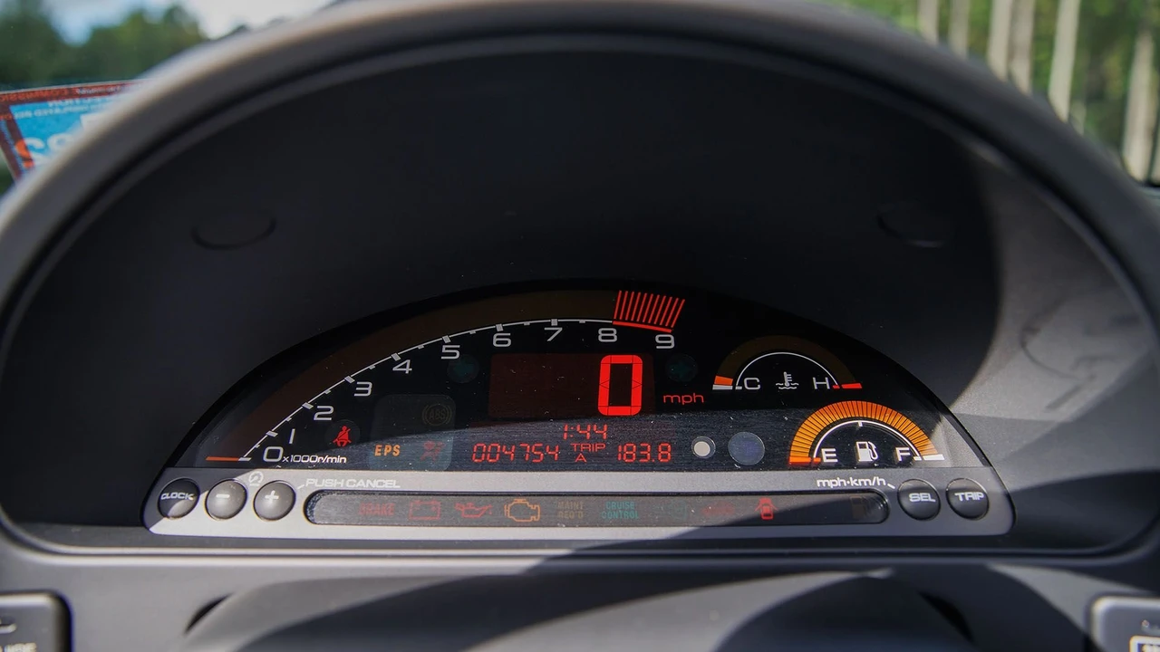 2005 Honda AP2 S2000 - Image 8 of 31
