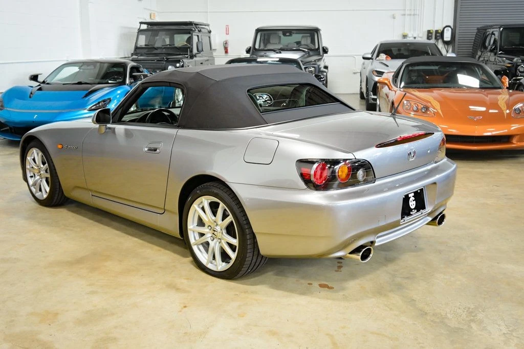 2005 Honda AP2 S2000 - Image 9 of 12