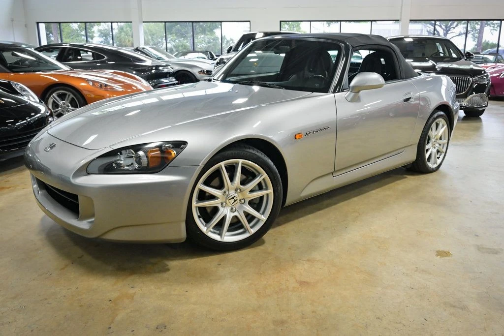 2005 Honda AP2 S2000 - Image 2 of 12