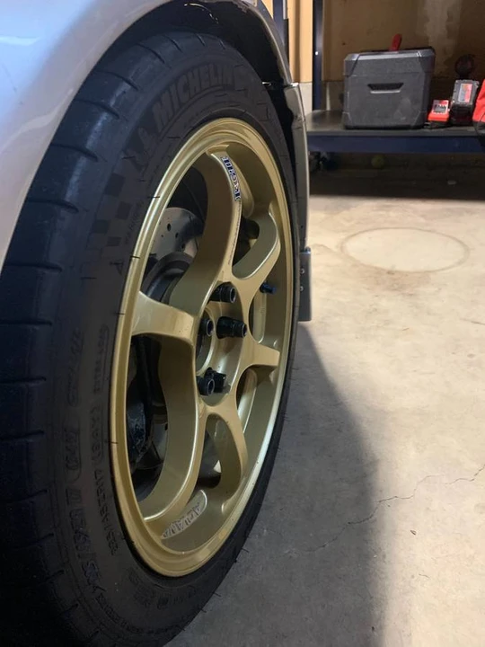 2005 Honda AP2 S2000 - Image 2 of 8
