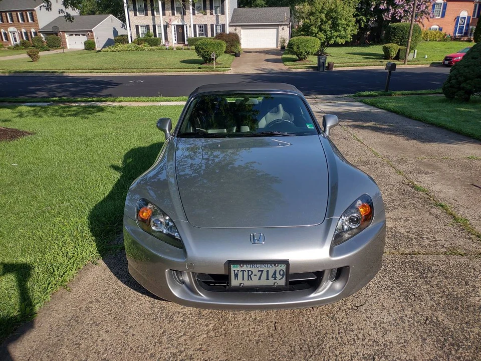 2005 Honda AP2 S2000 - Image 2 of 14