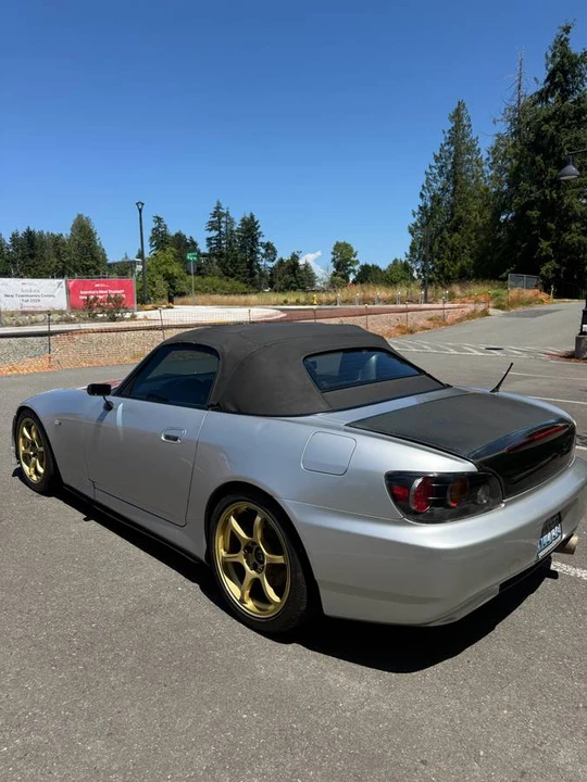 2005 Honda AP2 S2000 - Image 7 of 8