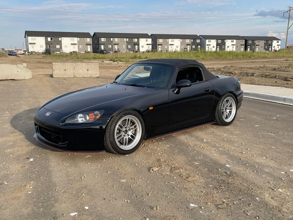 2005 Honda AP2 S2000 - Image 2 of 8