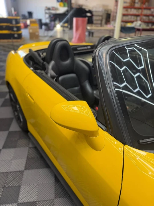 2005 Honda AP2 S2000 - Image 5 of 13