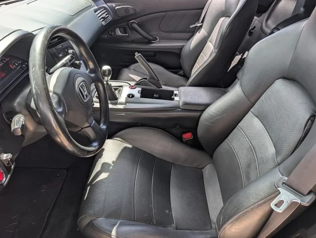 2005 Honda AP2 S2000 - Image 9 of 15