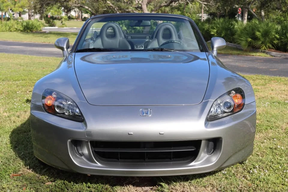 2005 Honda AP2 S2000 - Image 2 of 20