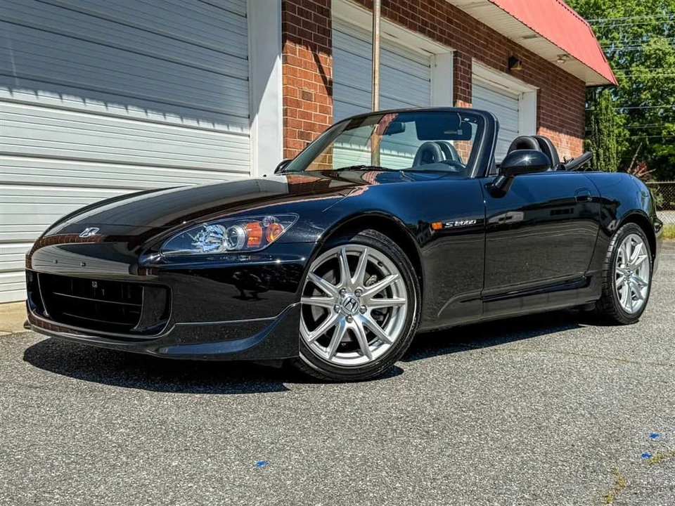 2005 Honda AP2 S2000 - Image 7 of 31