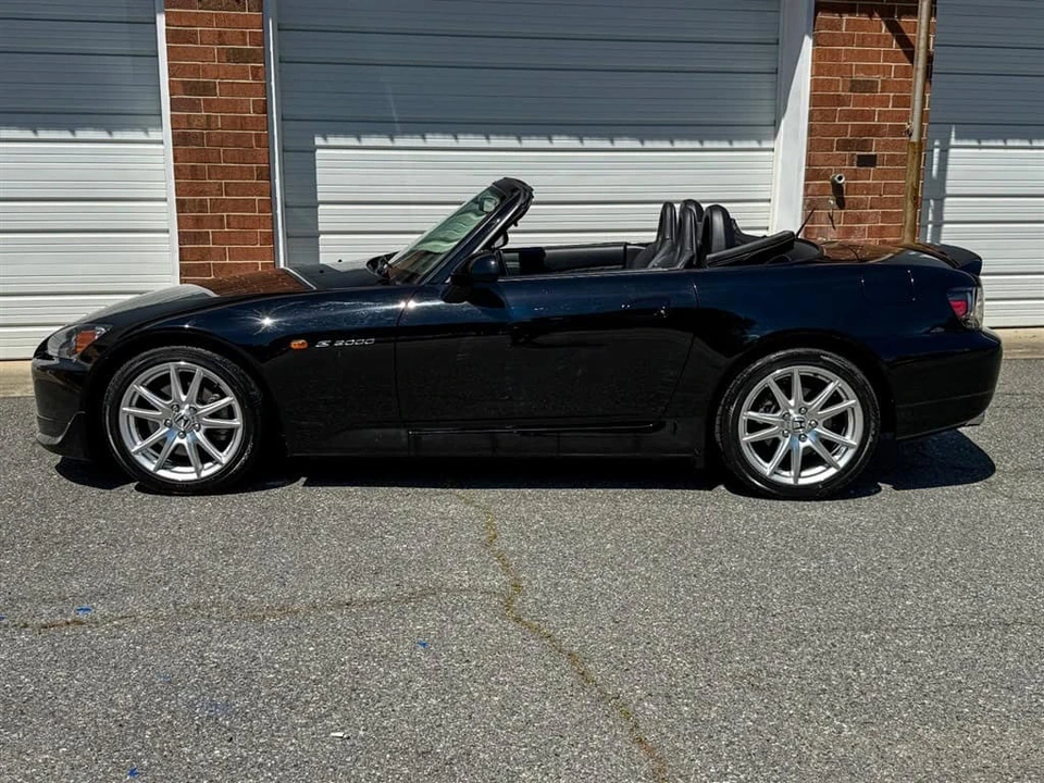 2005 Honda AP2 S2000 - Image 19 of 31