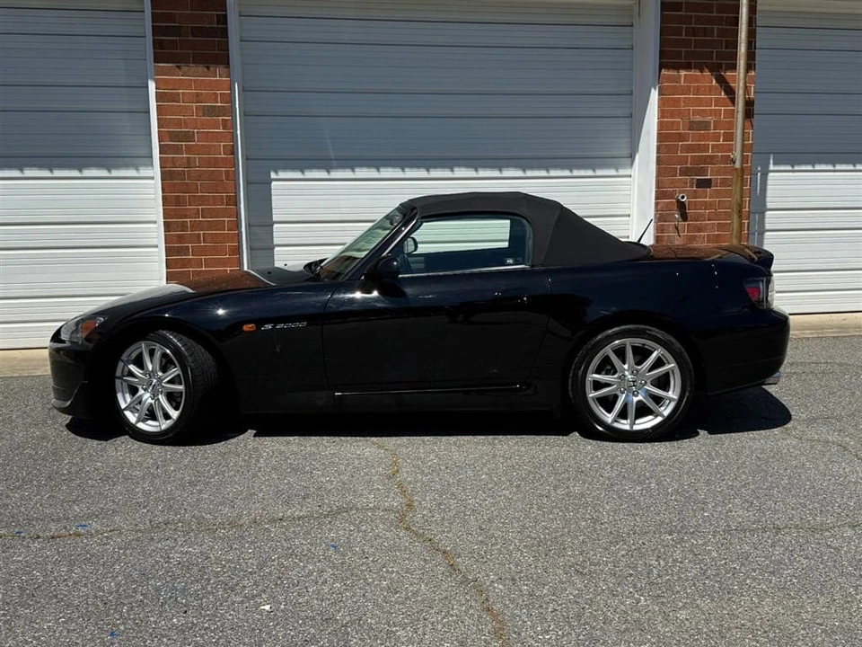 2005 Honda AP2 S2000 - Image 6 of 31
